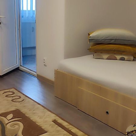 Margeanului Studio Bucarest Extérieur photo